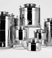 تنكات ستانلس ستيل لحفظ زيت الزيتون , صناعة ايطالية.