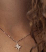 مجوهرات - سلسال مع تعليقة نجمة 