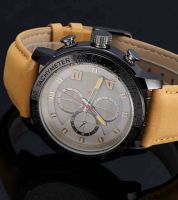 ساعة  رجالية  كورين لون غريب  نوع العرض انالوج بعقارب 