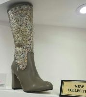 جزمة شتاء موديل 2018 جلد مع تطريز - 36 Eu - فرينش بيج