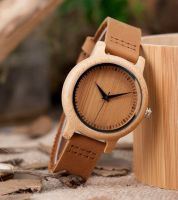 ساعة يد خشبية 