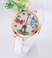 ساعة برجل ايفل لون ابيض 