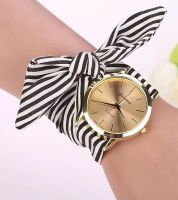 ساعة يد Geneva   - مخطط الاسود والابيض 