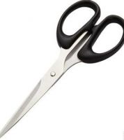 مقص خياطة صغير