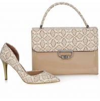 طقم شوز كعب مع شنطة  - 39 Eu - ذهبي وبيج