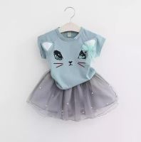 طقم بناتي مميز  - 2سنة - ازرق و سكني 