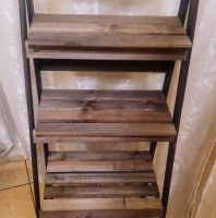 رفوف  سلم ورد للزاويه - بني