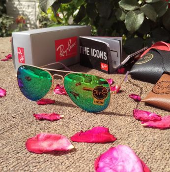 نظارة .  ray ban  - اخضر . شكل الاطار افييتور