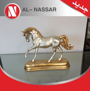 انتيكا على  شكل حصان 