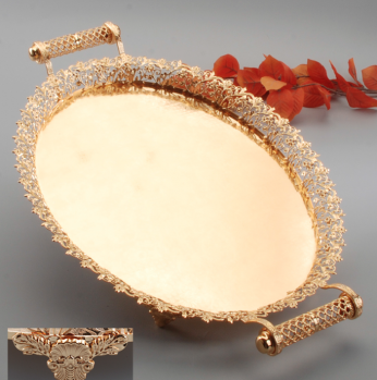 صينية بيضاوي ذهبي 