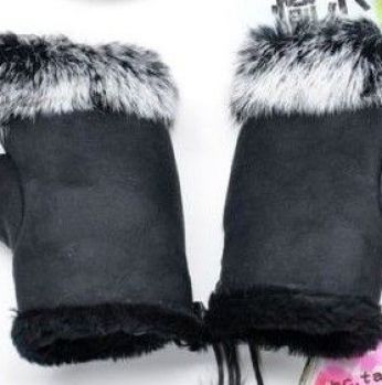 كفوف  فرو مبطن  - اسود