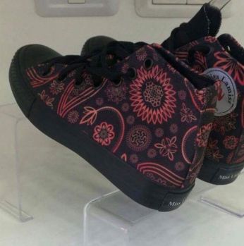 شوز  قماش موديل 2018 - 37 Eu - احمر قرميدي