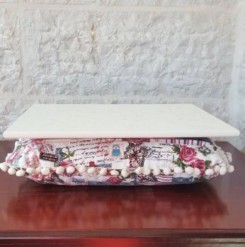 المكتب المحمول لون ابيض مع وسادة بنقش الزهور