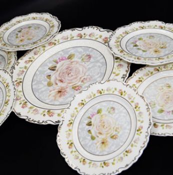 طقم 7 صحون للكيك white flower