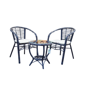 طاولةرتان مع 2 كرسي و فرش