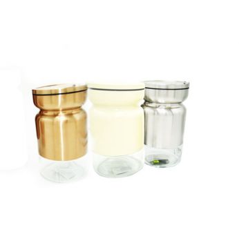 مطربان وسط انفنيتي