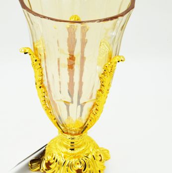 مزهرية ذهب 9169229