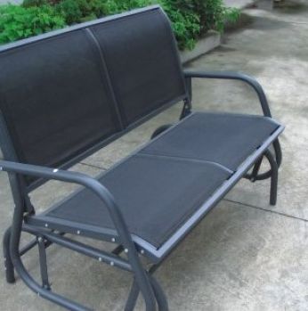 كرسي هزاز مقعدين