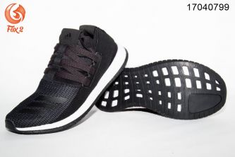 بوت 17040799 - 42 Eu - اسود