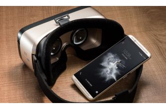 نظارة الواقع الافتراضي من (vr box) - ابيض