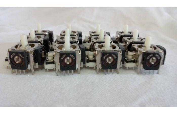 Controller Gears للتحكم بيد XBOX 360 -نخب اول