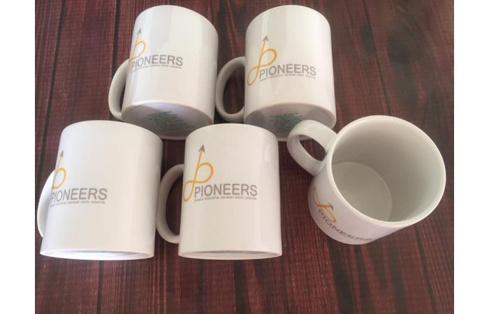 Mug كاسه  مع امكانية طباعة الصور والكتابة عليه 
