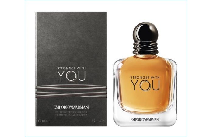  عطر رجالي Emporio Armani Strong  - او دى تواليت 100 مل 